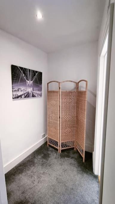 Cntrl Reading Modernized 3 Bedroom House מראה חיצוני תמונה