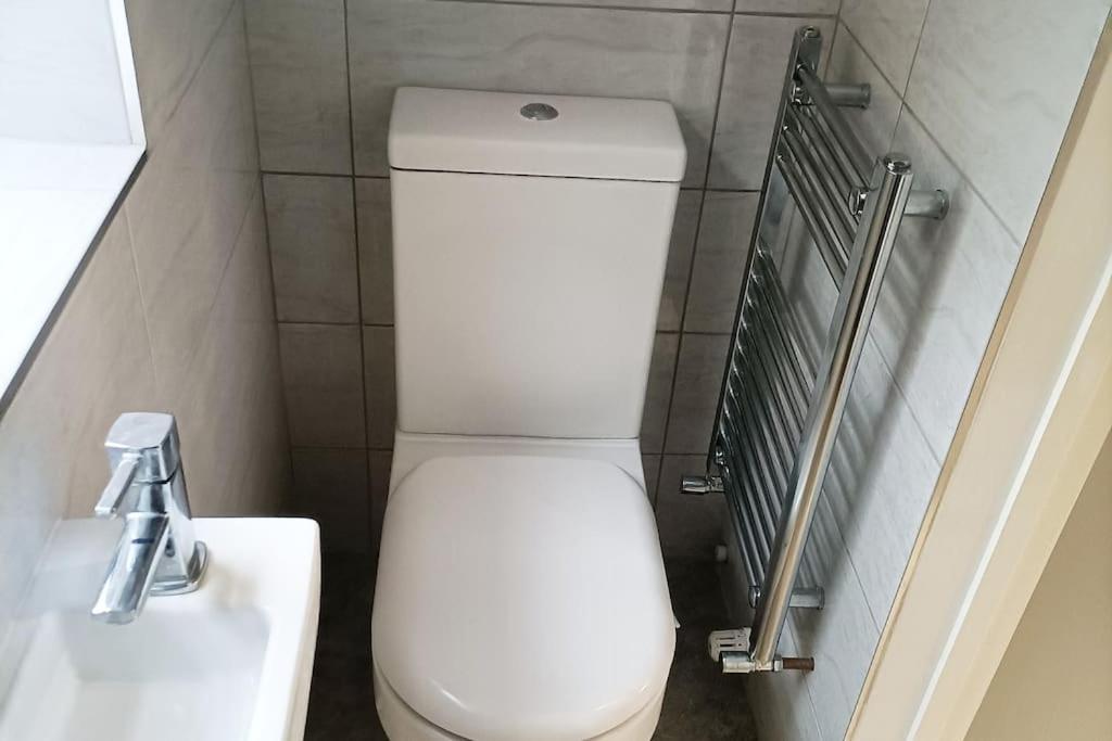 Cntrl Reading Modernized 3 Bedroom House מראה חיצוני תמונה